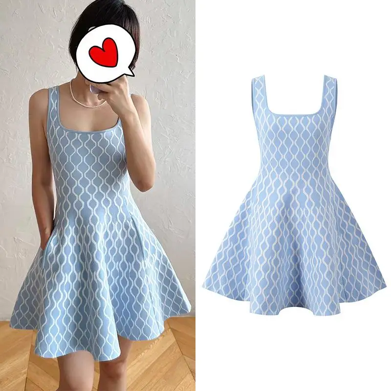 스위트 슬리 초가을 신상 슬림핏 슬림 니트 드레스 허리 조임 및 다이아몬드 패턴