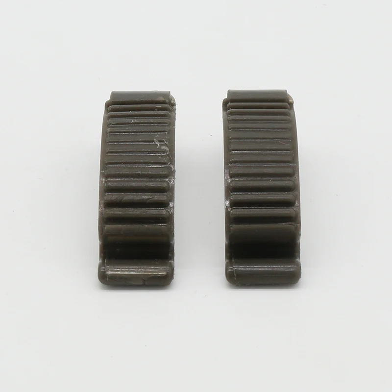 2Pcs/lot Top Cover Buckle Clip Fit For Husqvarna 346 346XP 351 353 356 357 357XP 359 435 435E 440 445 445E Garden Chainsaw Parts