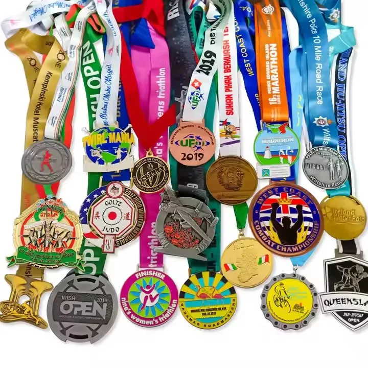 

Manufacture Custom Cheap Medal 3D Award Design Zinc Alloy Metal Sports Gold Medal