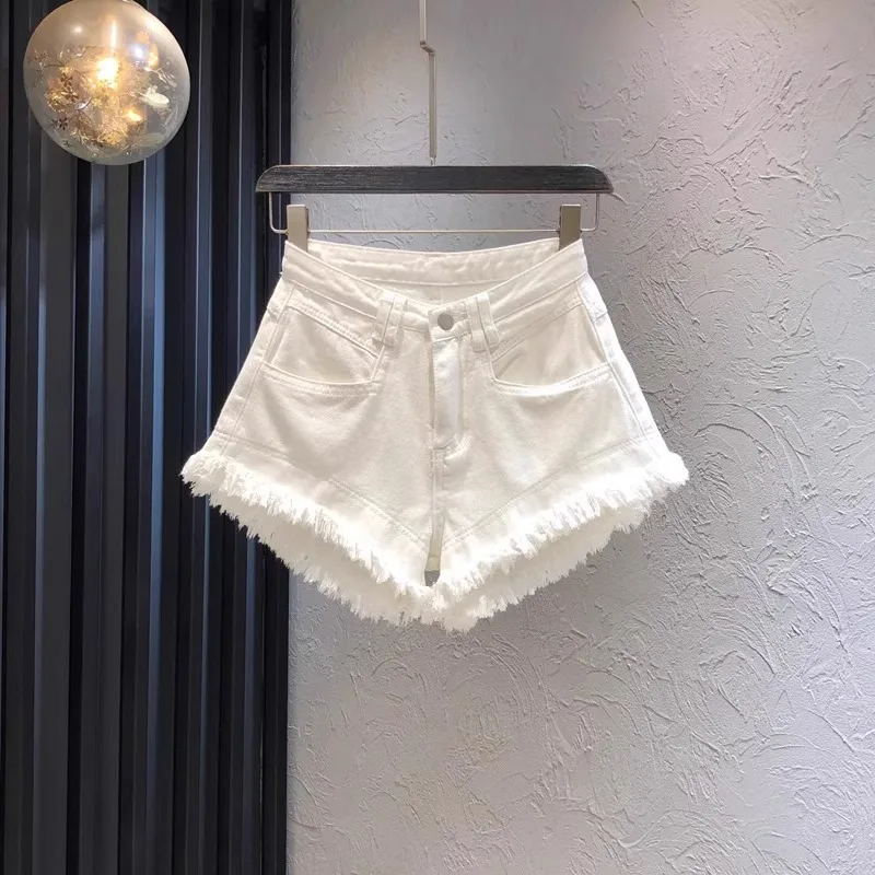 Design Raw Edge White Denim Shorts Female 2025 Summer New High Waist Slim A-shaped Wide-leg Jeans Ropa Mujer  Shorts