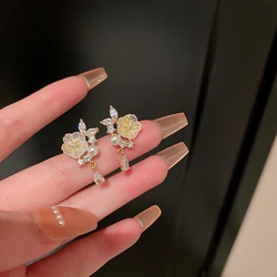 2023 Trendy Korean Delicate Cute Flower Clip on Earrings For Women New Fashion Non Pierced Symmetric Earrings Party Jewelry