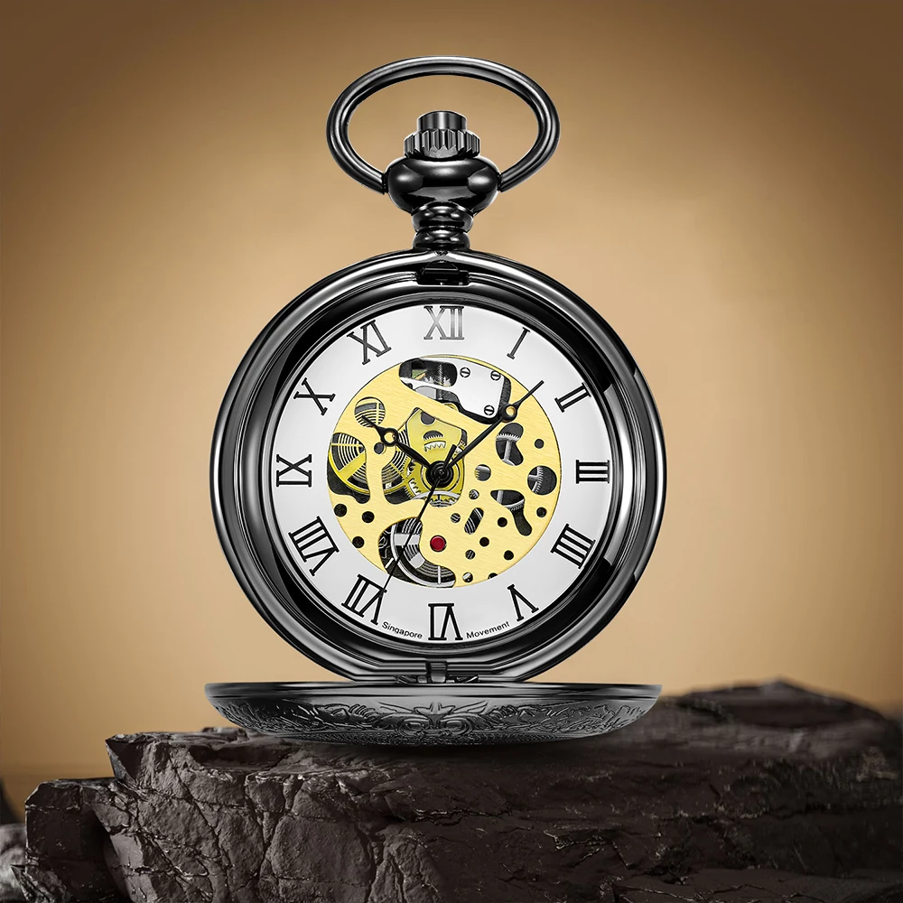 Pattern: Gold engraved shield pattern, quartz pocket watch with thickened chain, all golden color, very noble, but also suitable