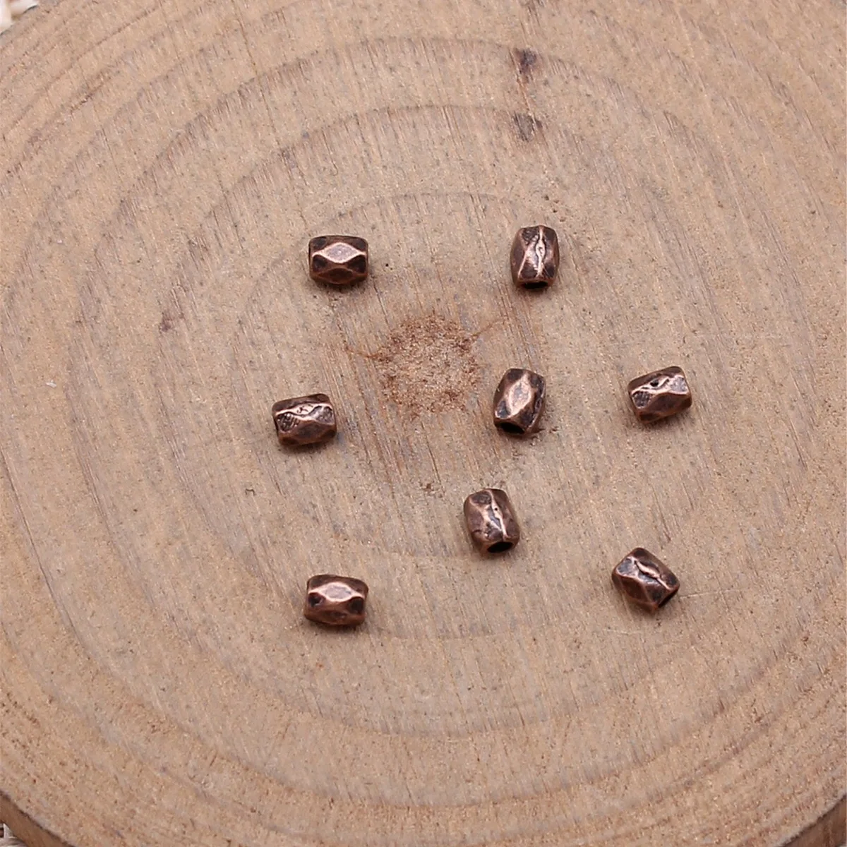 500pcs 2.6x2.8x3.2mm Copper Geometric Cutting Small Hole Bead Finding EF4400