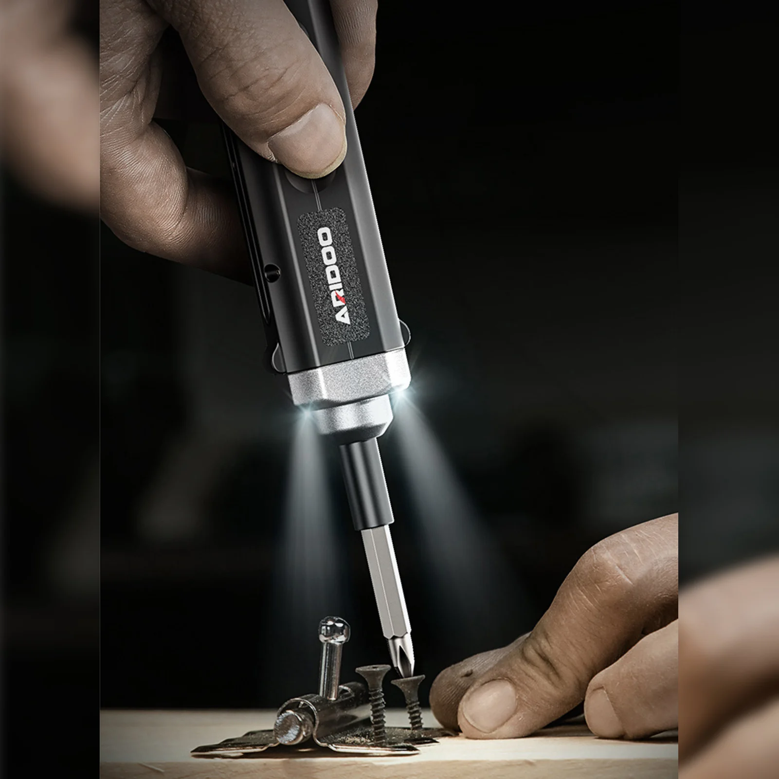 Cacciavite elettrico Cacciavite elettrico professionale ricaricabile per accessori per utensili domestici