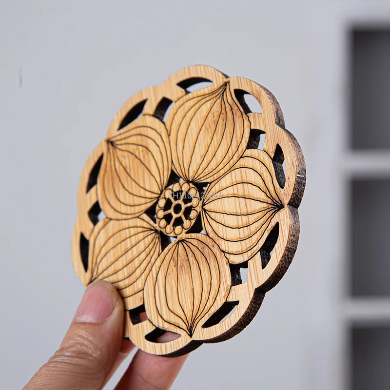 1Pcs Creative Lotus Flower Drink Coasters Wooden Round Cup Mat Table Mat Tea Coffee Mug Placemat Home Decor Kitchen Accessories