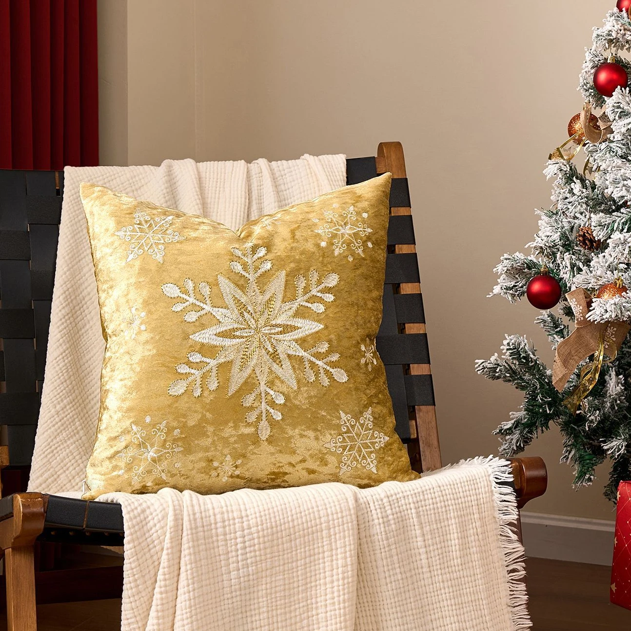 Gold Christmas Cushion Cover, Embroidery, Tree, Deer, Snowflakes, Soft, Cozy Home Decoration, Pillowcase for Sofa, Bed, 45x45cm