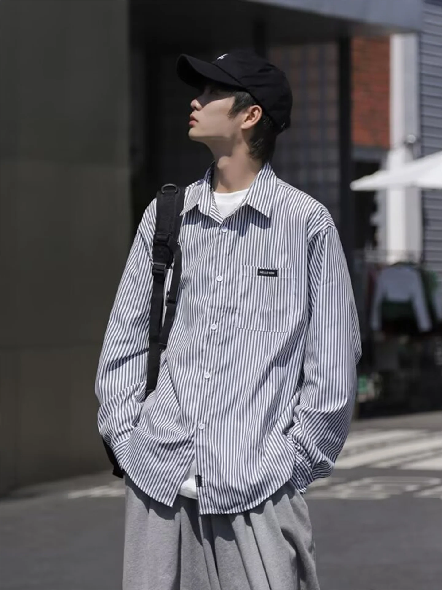 

Japanese Lazy Sle Striped Men's irt Spring Autumn Loose Versatile High Street Casual Long Sve irt Jaet