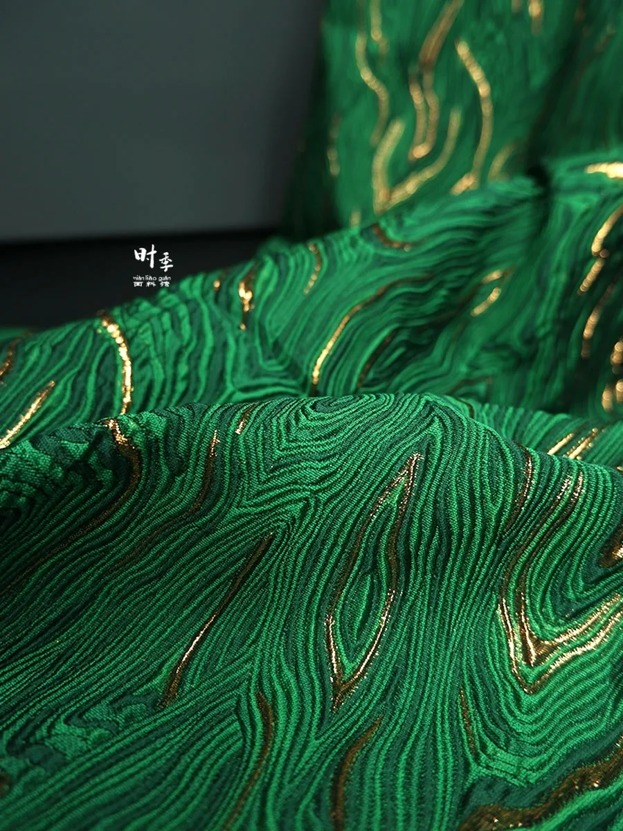 Bright Line Jacquard Fabric Wire Stripe Embossed Shiny Gold Green Polyester Dress Fashion Designer Wholesale Fabrics Cloth