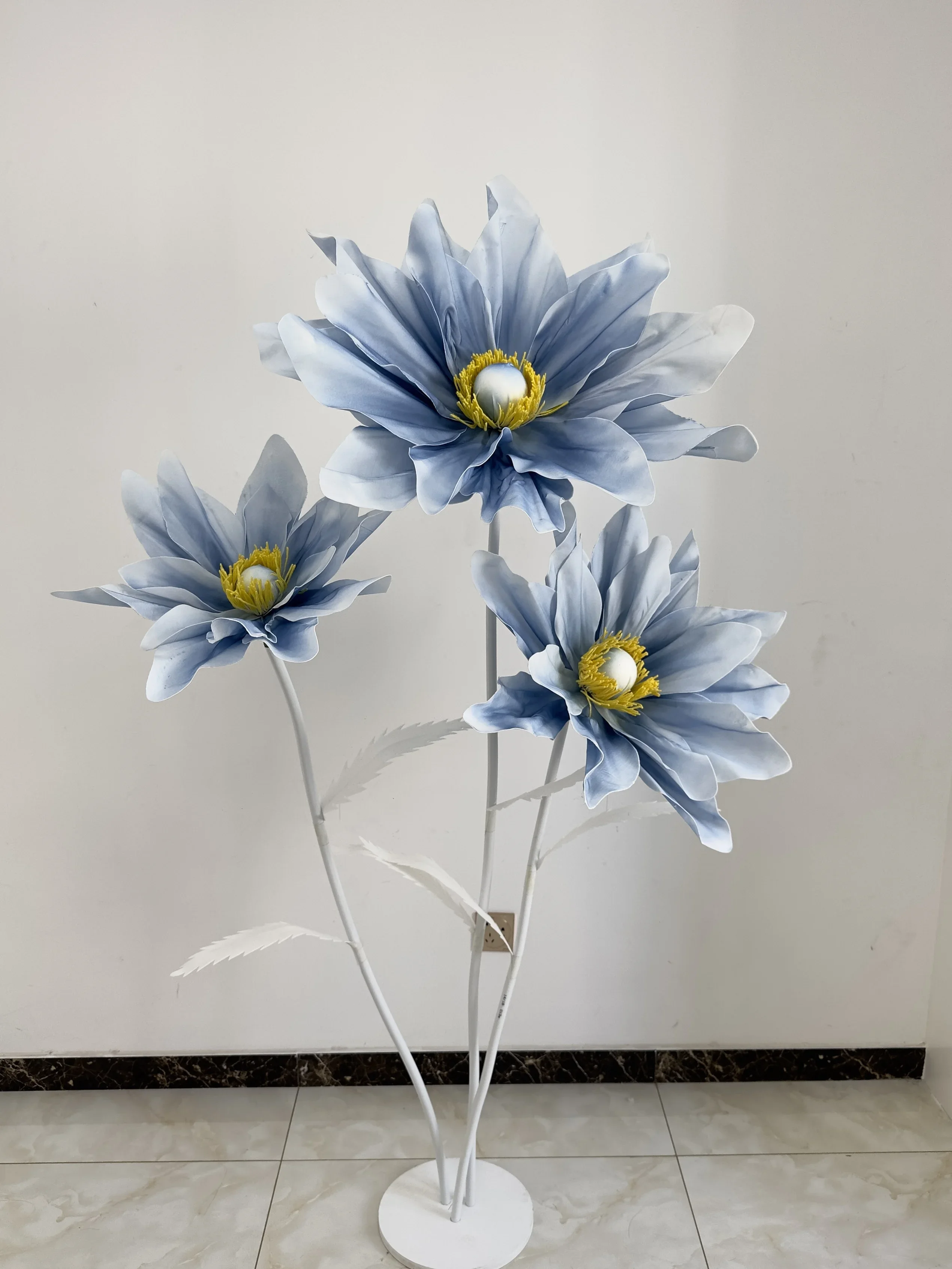 Decoración de ventana gigante, poste de boda, arte de papel, flor, revista de estudio, publicidad, arreglo de tiro, accesorios de camino de boda