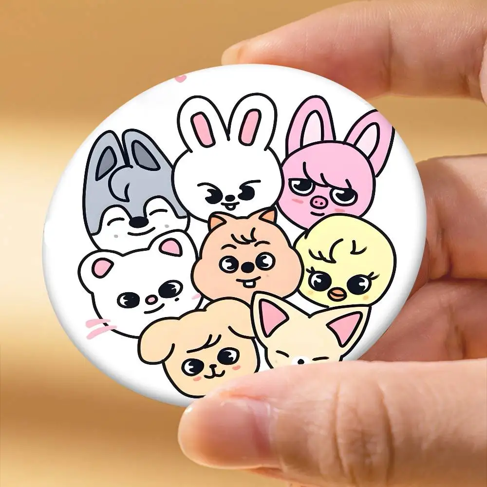 New Album Handmade Brooch Cartoon Cosplay Badge On Backpack Jewelry Accessories Gifts Singer S-Stray Kids view 5