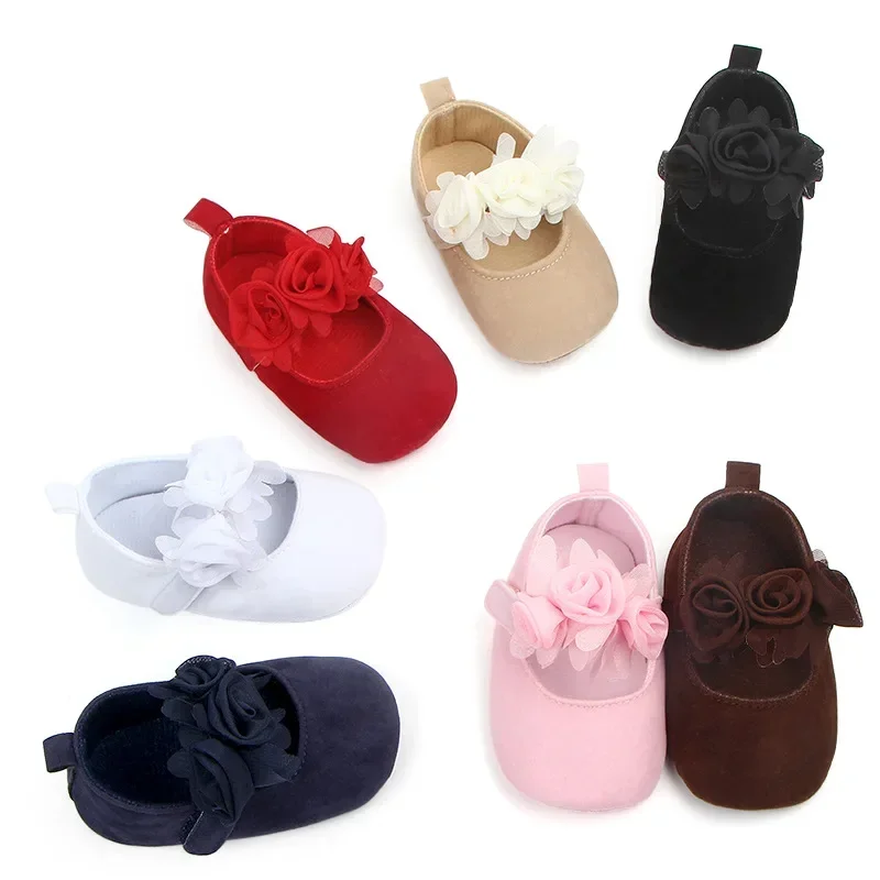 Zapatos antideslizantes para niñas, suelas suaves, hermosas flores, Color sólido, moda para niños pequeños, recién nacidos, cuna, primeros pasos, zapatos de princesa