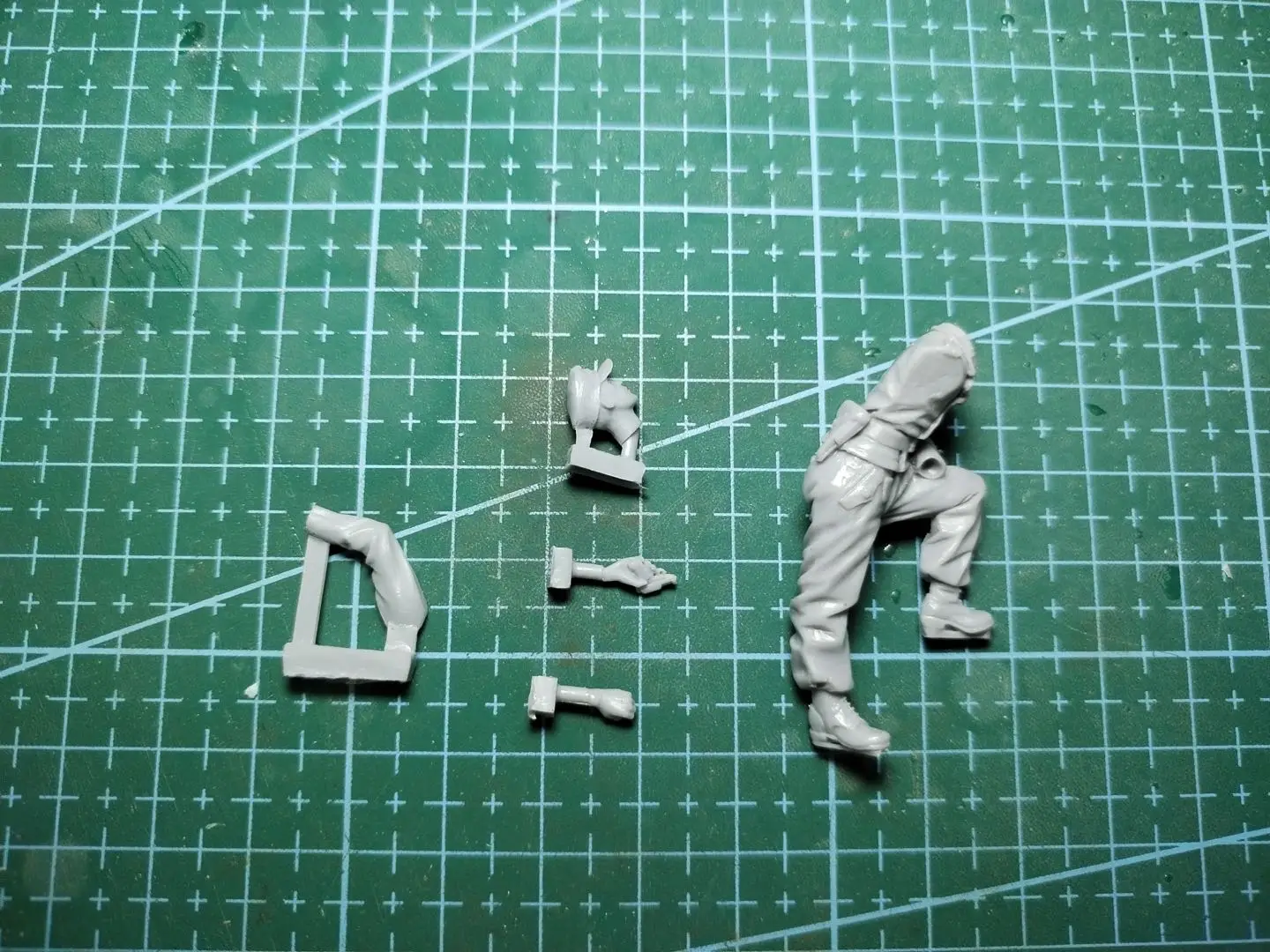 Figurine en résine GK, soldat allemand, kit non assemblé et non peint, 1/35