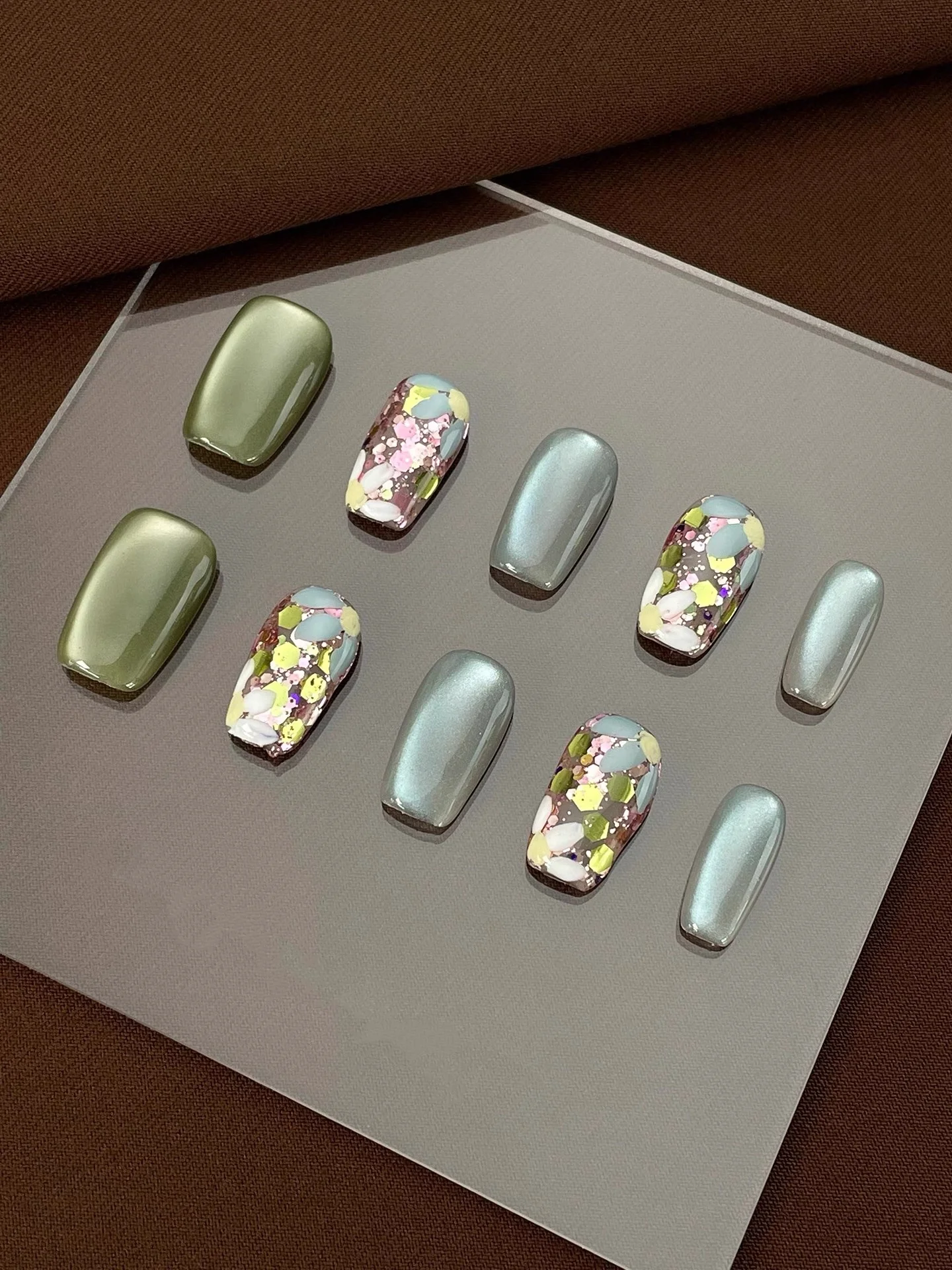 

High-grade and elegant sequins pure color pure handmade custom wearable nails removable and reusable high-quality nails