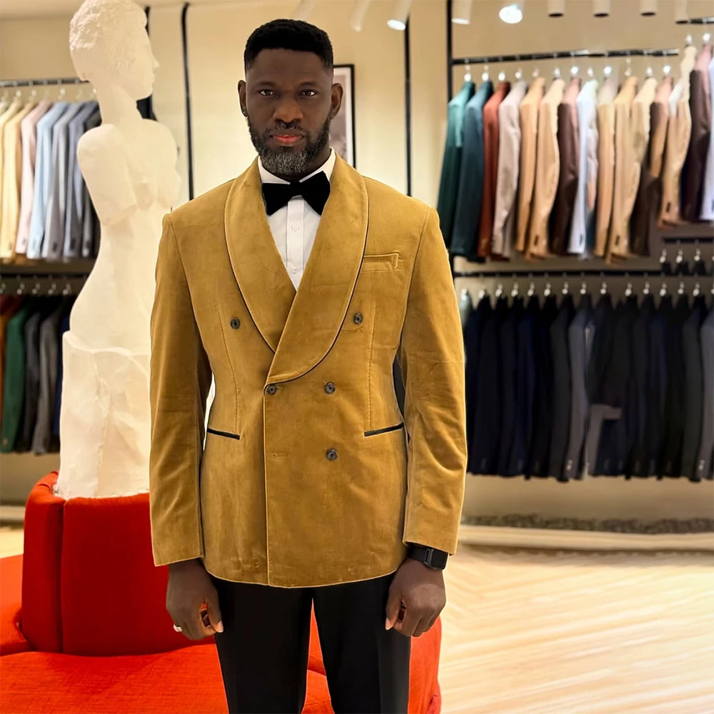 

Casual Chic Men's Suits Elegant Double Breasted Shawl Lapel Blazer Velvet Coat Fashion Wedding 2 Piece Jakcet With Black Pants