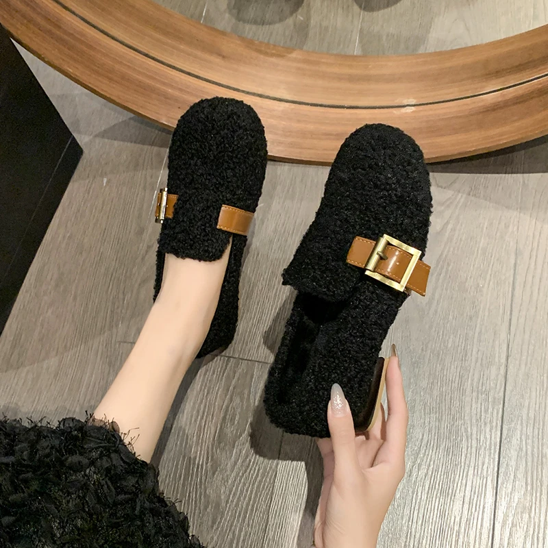 2024 Spring and Autumn New Women's Fashion Thick-soled Belt Buckle Decorated Closed-Toe Low-heeled Shoes