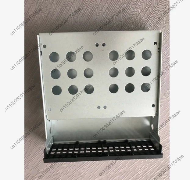 2pcs brand new 1-4 bay optical drive  enclosure: 1 optical bay to 4 hard drive racks, 152*145*42mm