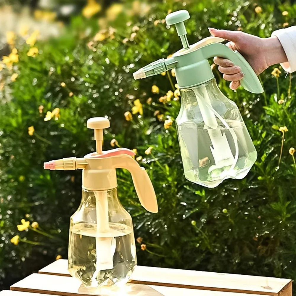 

New Plastic Watering Can Garden Tools Manual Air Pressure Spray Bottle Garden Supplies Spray Can
