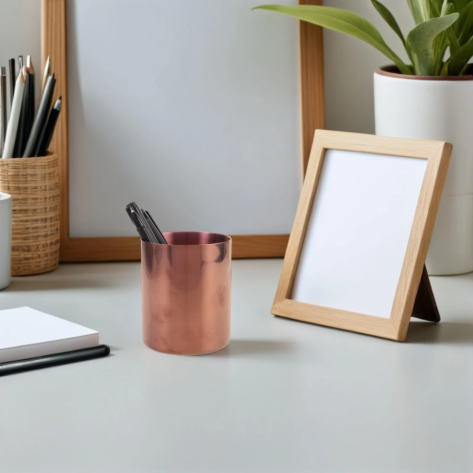 

Stainless Steel Pen Holder Multi-Functional Cylindrical Pencil Cup Rose Gold Brush Holder Practical for Office