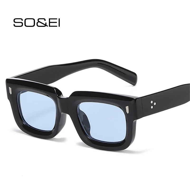 

SO&EI Fashion Clear Ocean Lens Eyewear Shades UV400 Men Small Square Sunglasses Retro Rivets Women Punk Gradient Sun Glasses