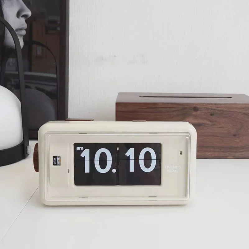 TWEMCO page turning clock AL30 pendulum alarm clock living room