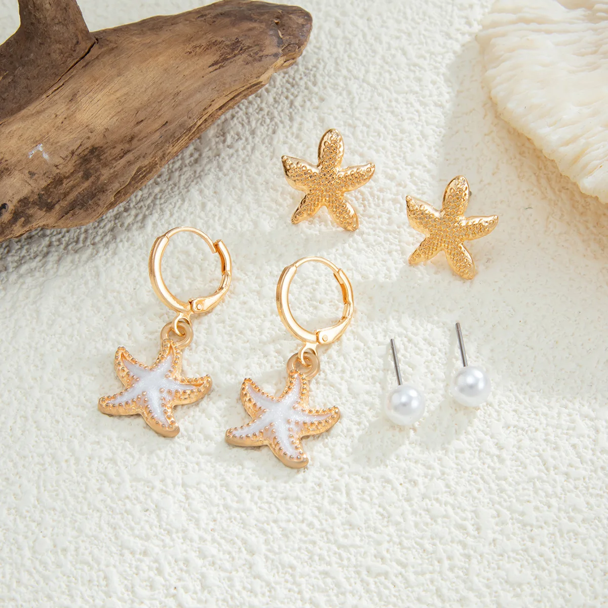 

3 Pairs Boho Starfish Shell Stud Earrings Set for Women Imitation Pearl Metal Geometric Earring Beach Party Versatile Jewelry