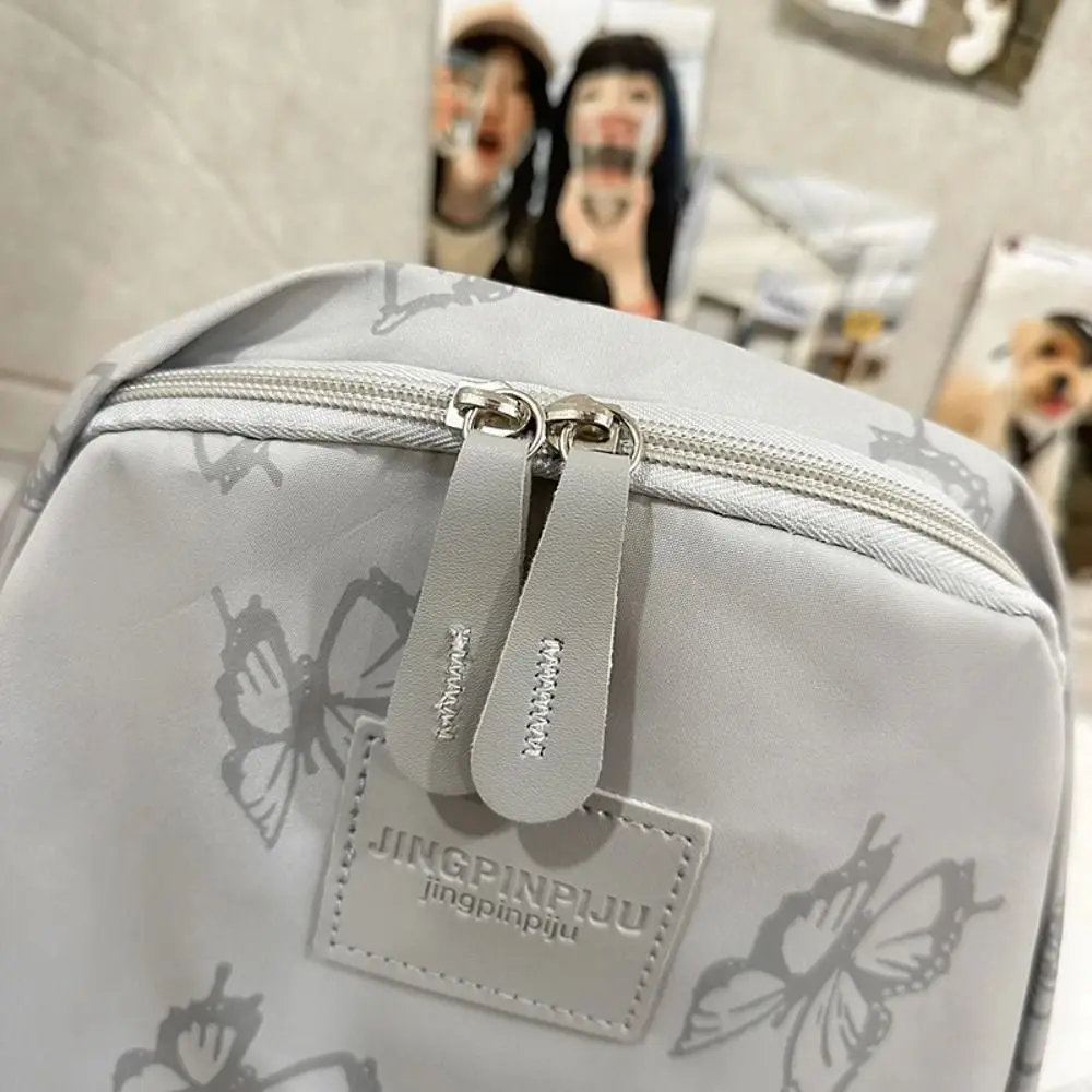 

Маленький рюкзак с бабочкой, корейский стиль, сумка на молнии, однотонный повседневный женский рюкзак с несколькими карманами