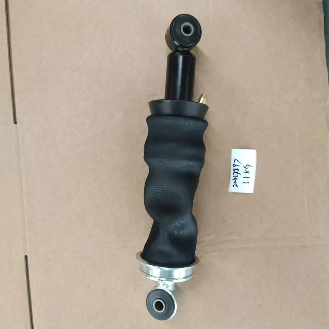 

Volvo Cab Shock Absorber Rear, Air Suspension OEM 1076855 20427897 20721167 20721169 20736464 20775212 For VOLVO FH12 FH16 FH