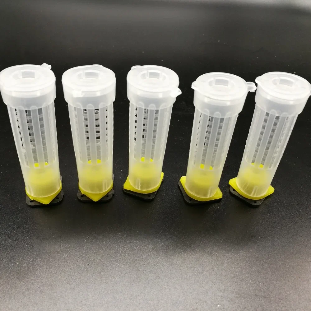 

100 sets/lot Beekeepers Equipment Rearing Cup Kit Queen Bee Hair Roller Cages W/ Cell Cup Holder and Cell Fixtures