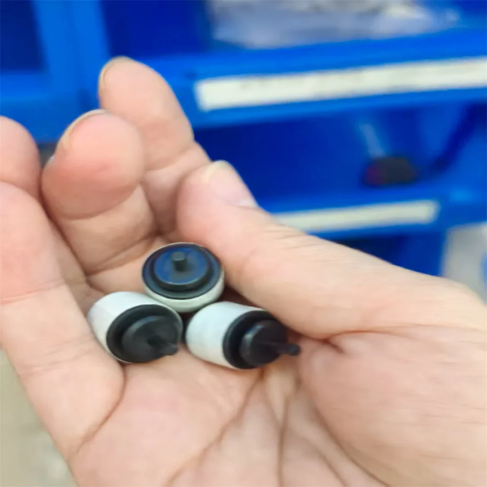 

20X LY0634001 Прижимной ролик S для BROTHER L8250 L8260 L8350 L8360 L9200 L9300 L9310 L8600 L8610 L8650 L8690 L8850 L8900