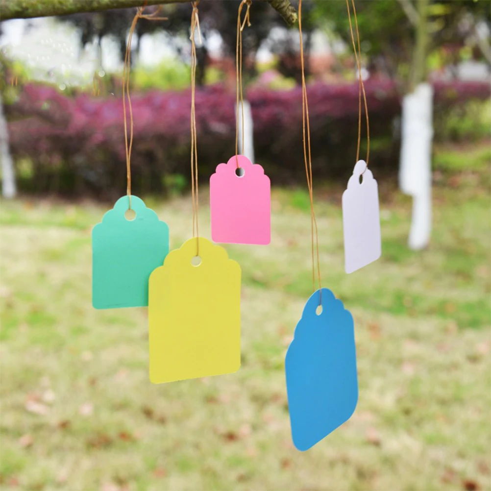 

5Sets Waterproof Plastic Tags Durable Hanging Labels for Garden Plants 3.6x2.5cm Mixed Color Gardening Labels Hanging Tags