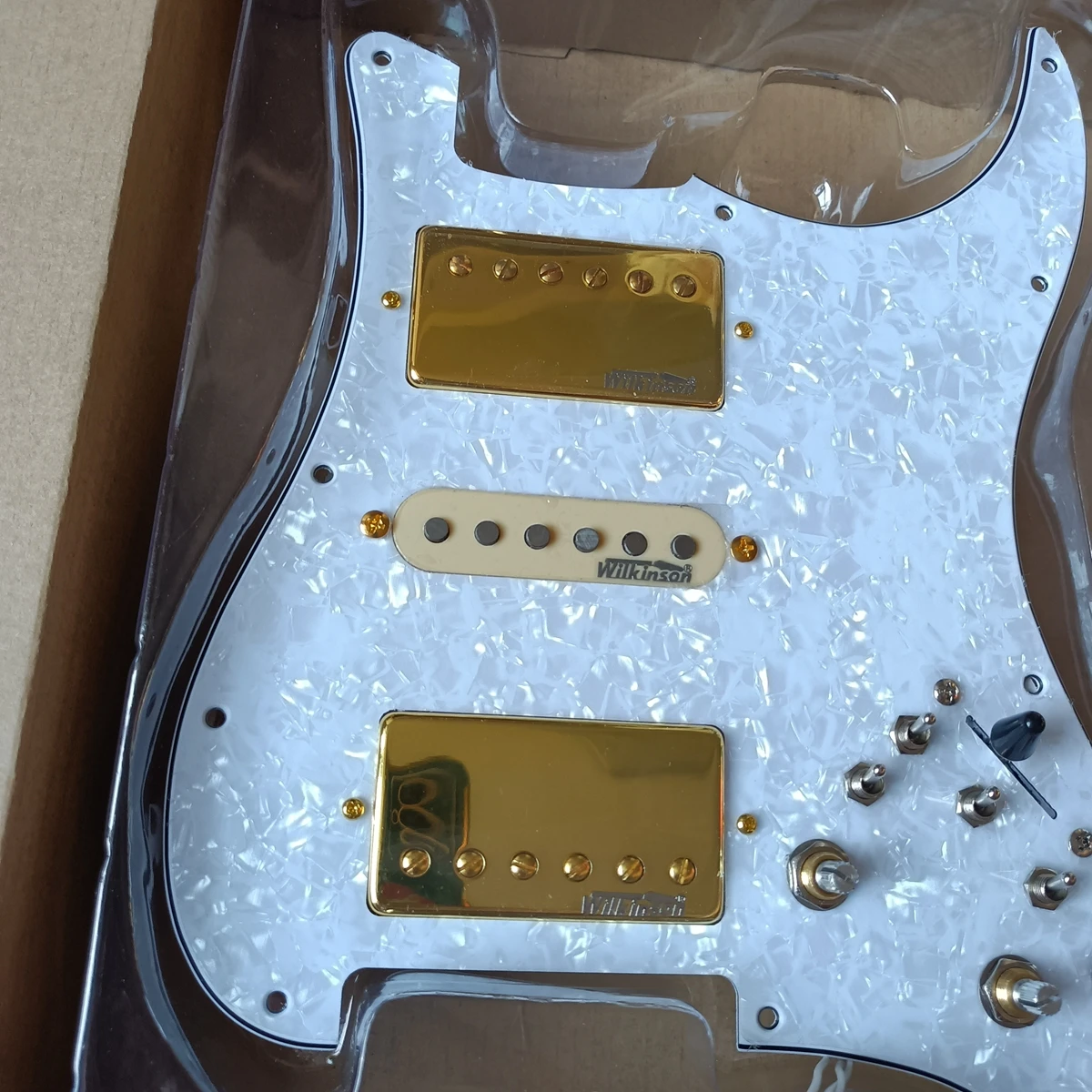 Upgrade HSH Loaded Prewired Pickguard Set Multifunction Switch WK WVC Alnico V Pickups 4 Single Cut Switch 20 Tones