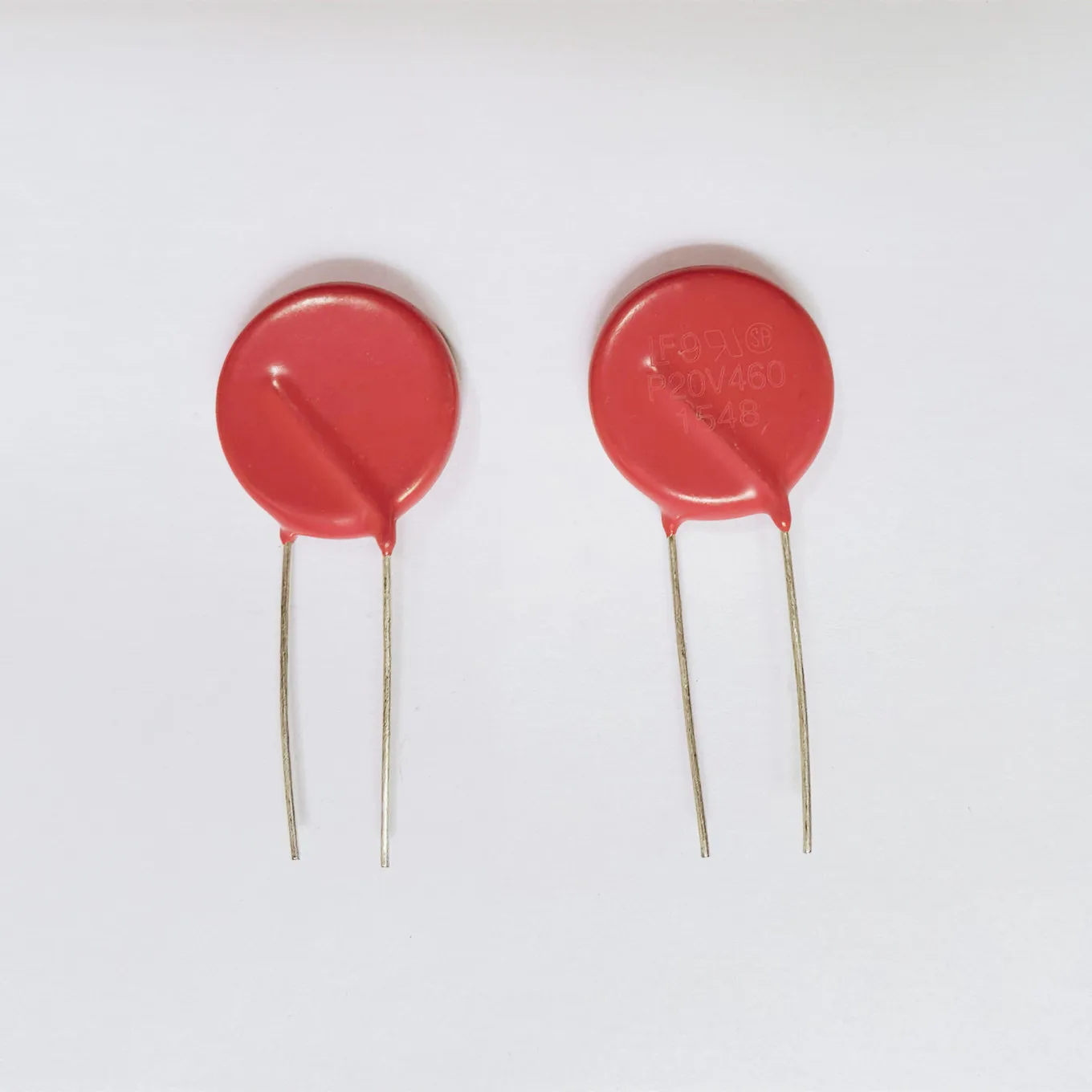 

Original New 100% V20E460P pressure sensitive 21mm P20V460 varistor (Inductor)