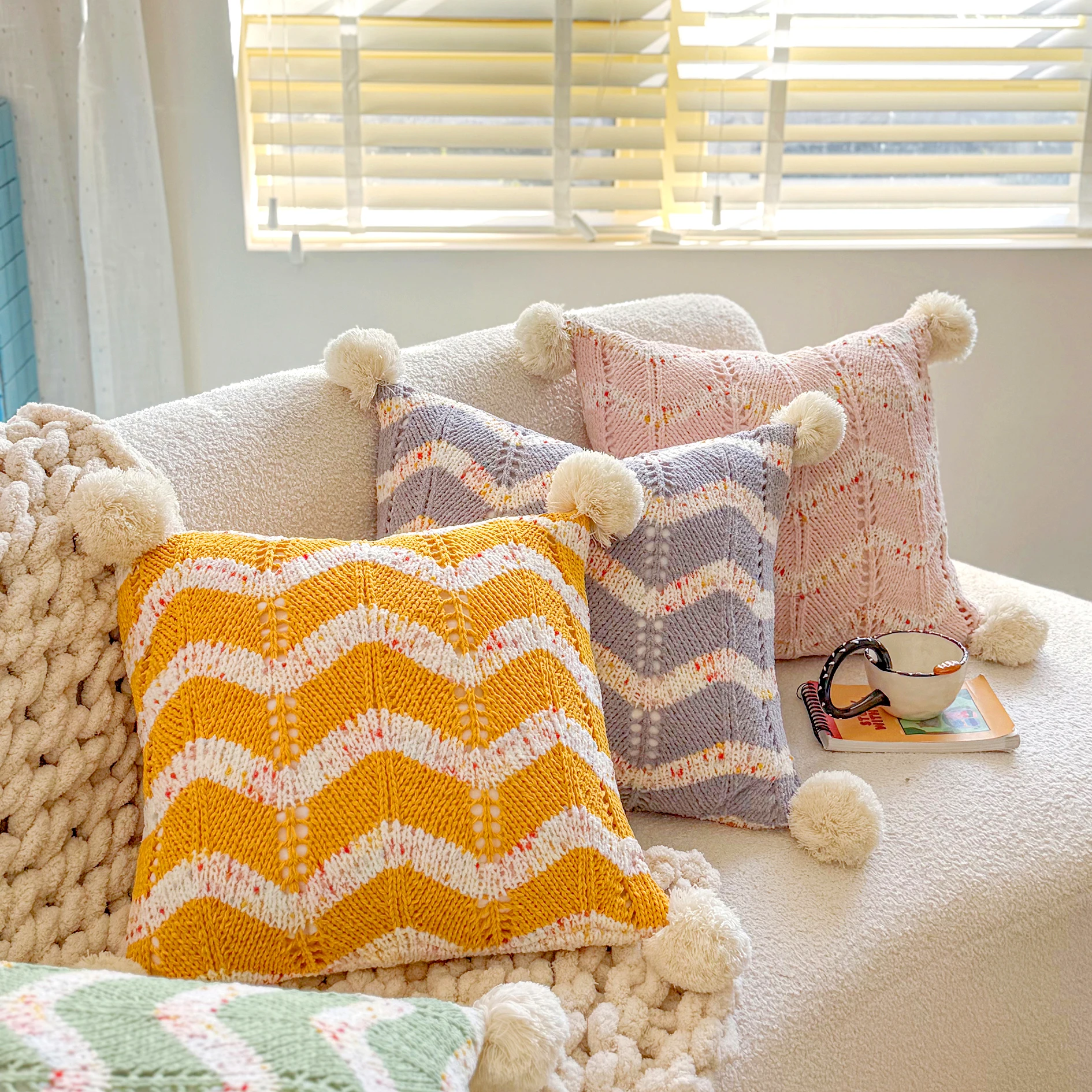 Knitted Zigzag Pillow Cover 45x45cm Soft Cozy With Pompom Ball Yellow Green Pink Knitting Cushion Cover for Living Room Bedroom
