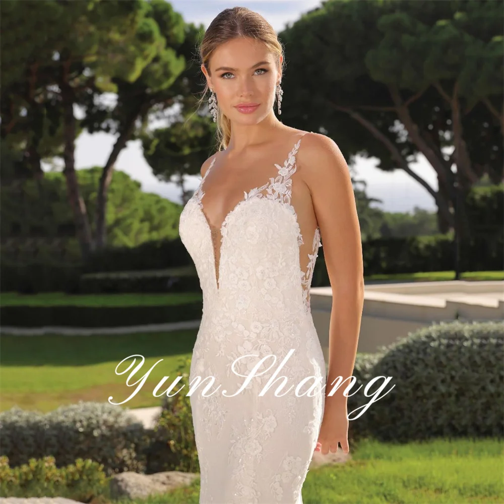 Yunshang Elegante Abito da Sposa a Sirena in Pizzo con Scollo a V Senza Spalline Aperto Indietro Abito da Sposa Treno Abiti da Sposa Custom Made