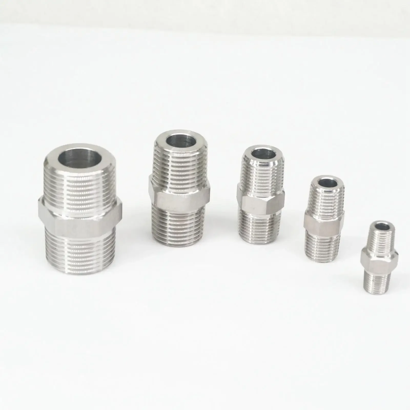 

1/8" 1/4" 3/8" 1/2" 3/4" 1" BSPT Male to Equal Reducer Threaded 304 Stainless Steel Pipe Fittings Connectors