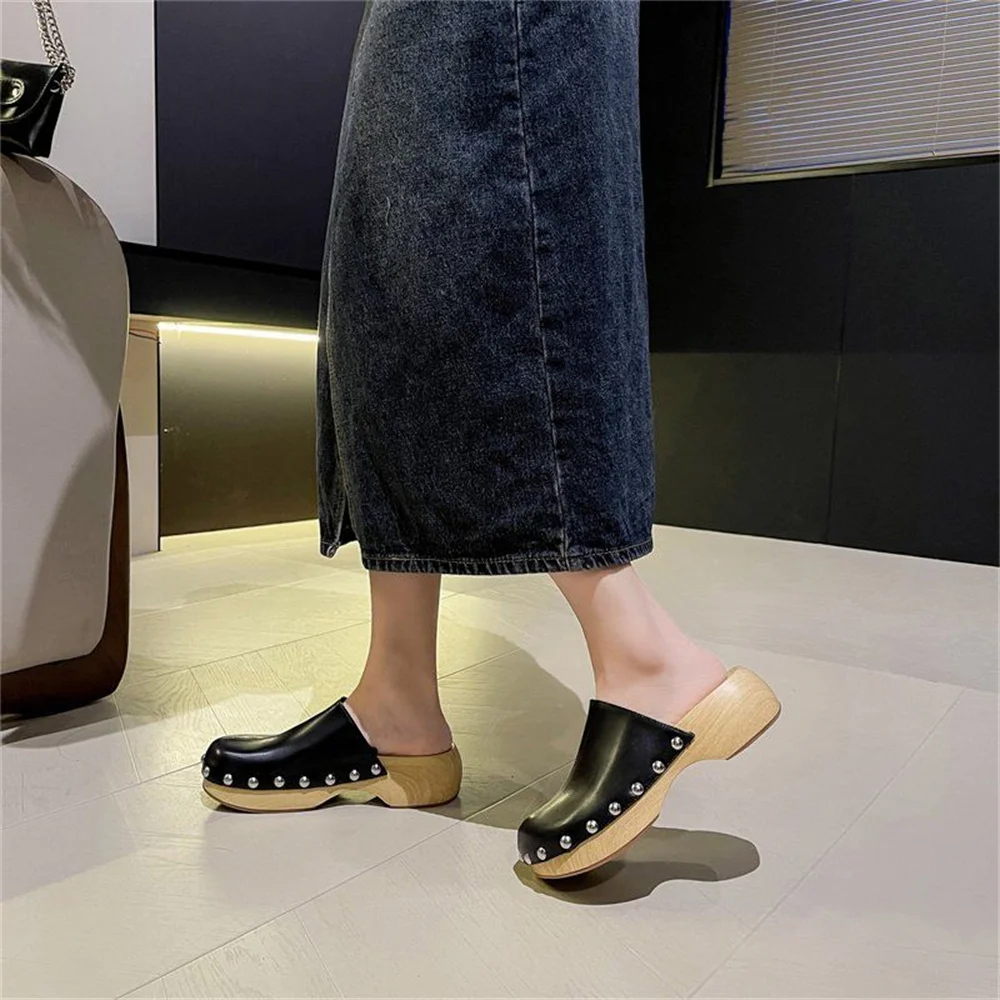 Vintage riveted waterproof platform thick bottom baotou tow new all-in-one design sense a word half slipper woman