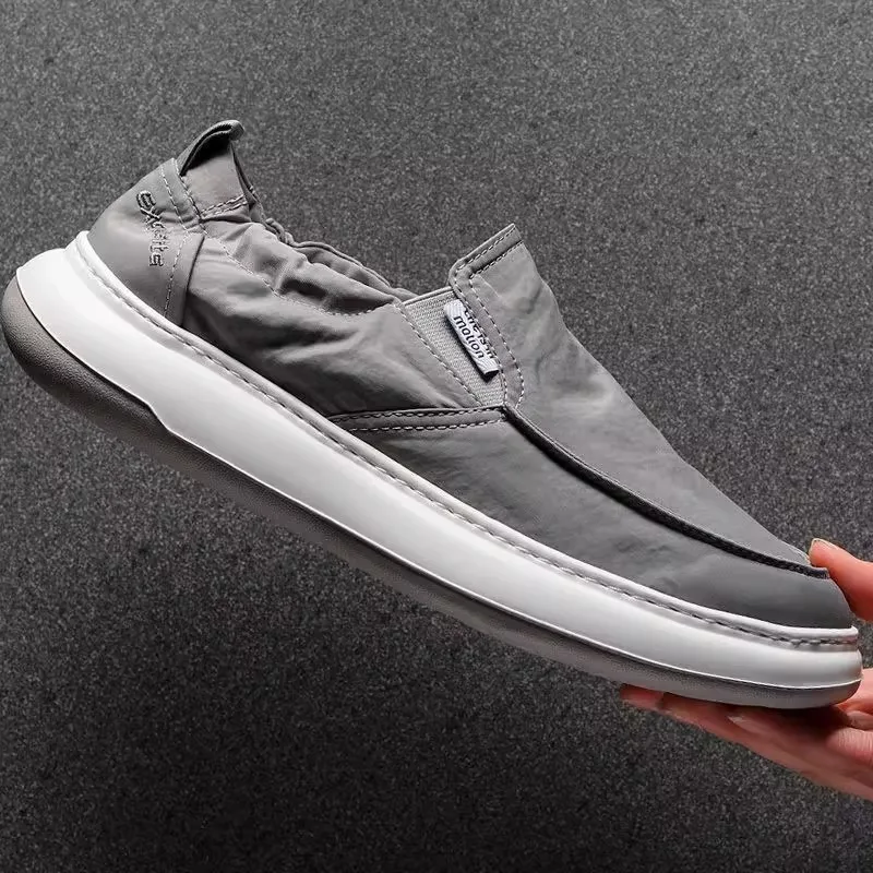 

Summer Thin Ice Silk Cloth Shoes 2025 New Men's Ultra-light Soft-soled Breathable One-legged Canvas Shoes
