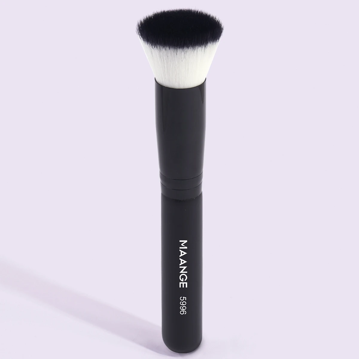 MAANGE 1PCS Pennelli per trucco Flat Top Kabuki Fondotinta Pennello per trucco per crema liquida Contorno in polvere Miscelazione Strumento di bellezza cosmetica