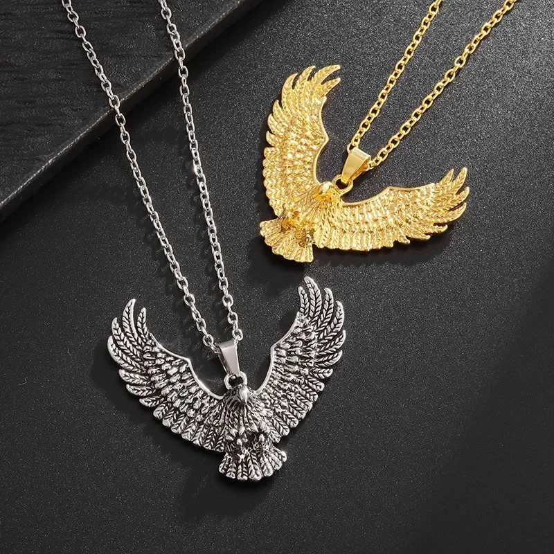 Hip-Hop Retro Trend Spread Eagle Pendant Stainless Steel Animal Necklace Suitable for Men and WomenPunk Street Accessories Gifts