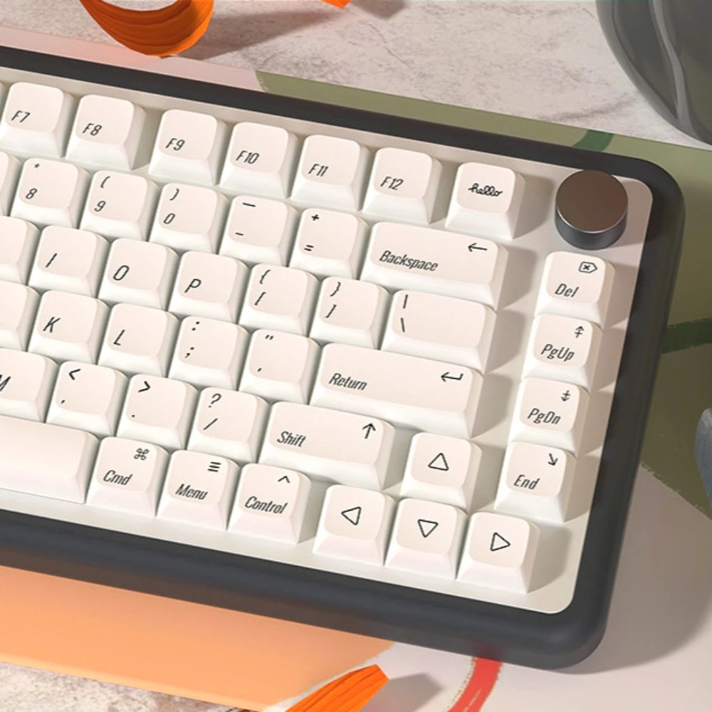 

Minimalist Pure White Color Keycaps 136 Keys XDA PBT Keycaps Japan, Korea, UK and Russia for 61/87/104 Mechanical Keyboards