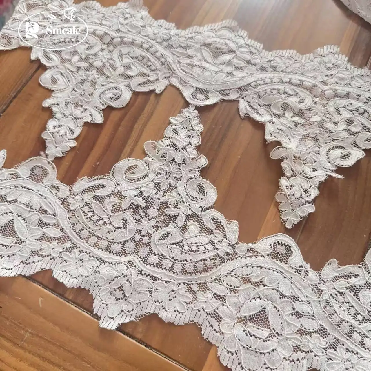 5 Yards/Lot. Seilbestickte Wimpernspitzenborte für Hochzeitskleider, DIY Schleierkantenverzierung. Wellenrand-Spitzenbortenstoff – Detail 2