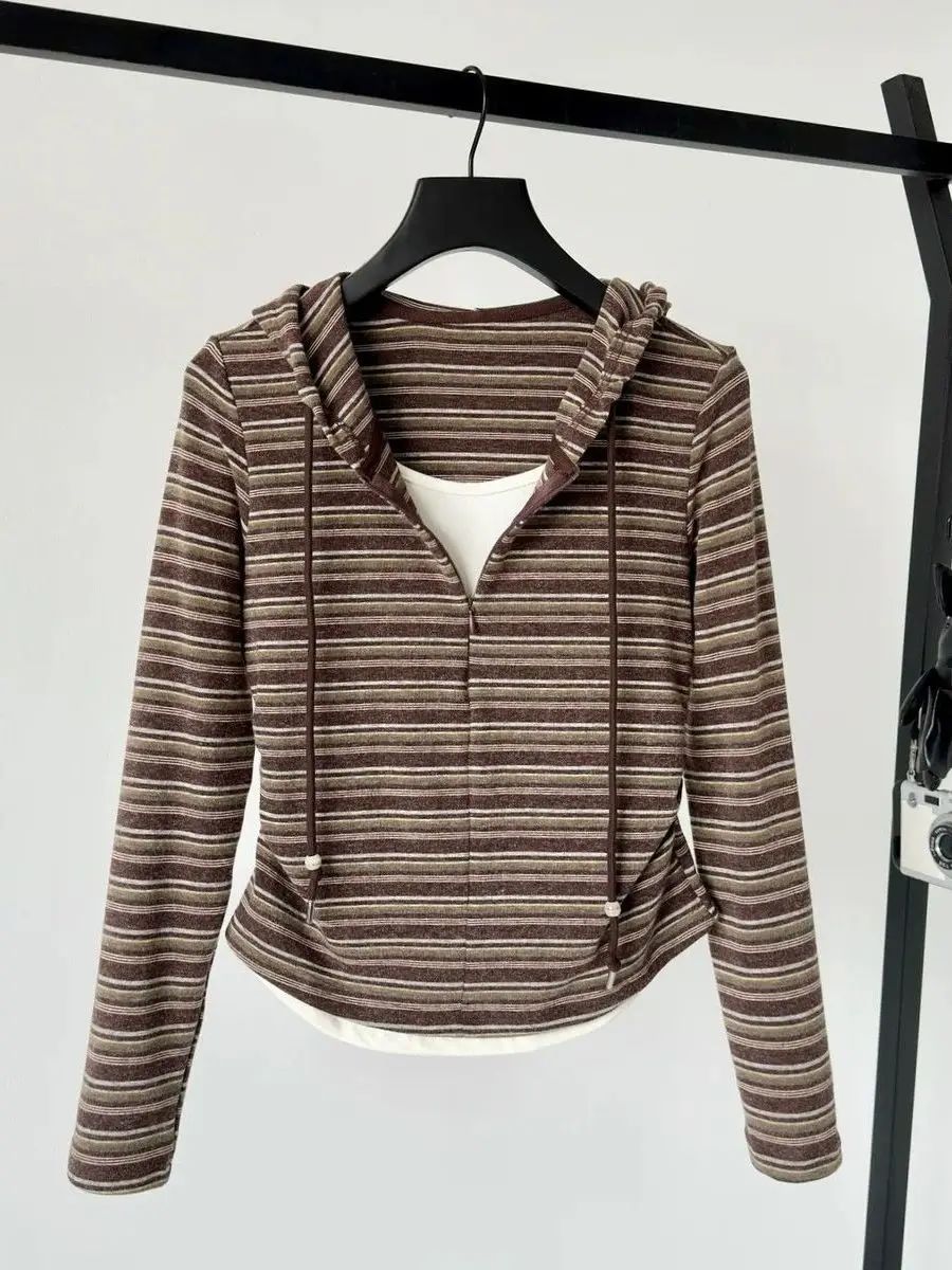 High-End European Style Women's T-Shirt with Hat Striped Long Sleeve Base Shirt Inner Wear Top for Autumn Commute And City Walk