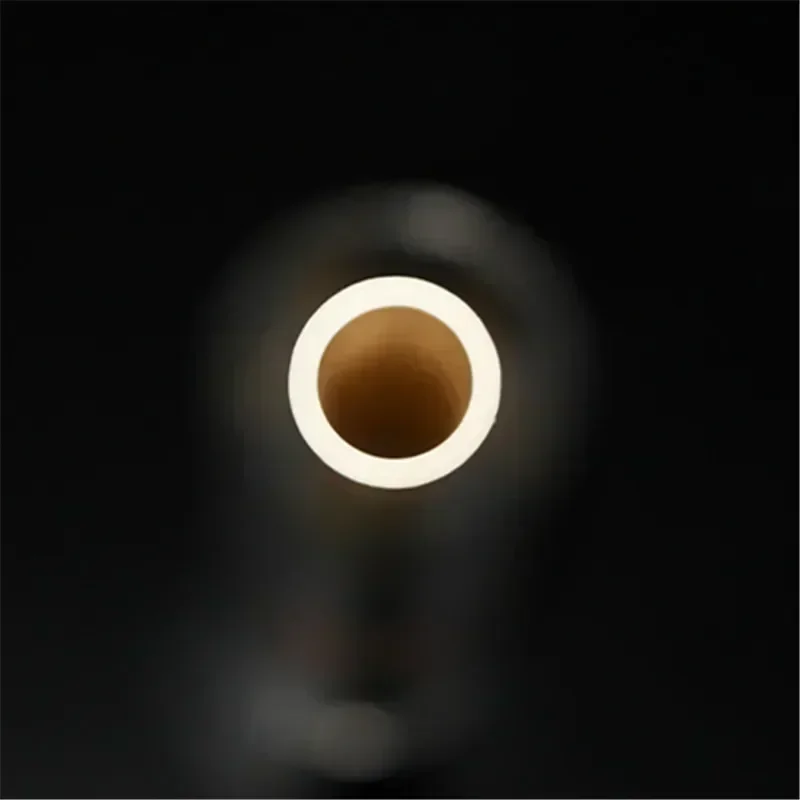 

99,5%-Al2O3 Высокотемпературная корундовая трубка OD8.0 * ID4,0 мм/круглая однопроходная трубка из глинозема/изоляционная керамика для датчиков термопары