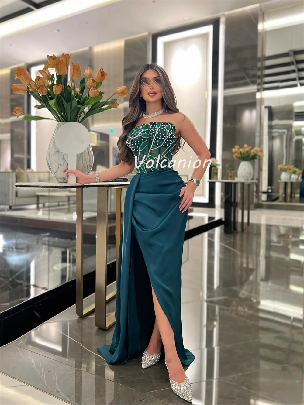 تخصيص الطراز الحديث رائعة Charmeuse حجر الراين زين Ruched مستقيم فساتين طويلة حمالة فساتين المناسبات حسب الطلب #3