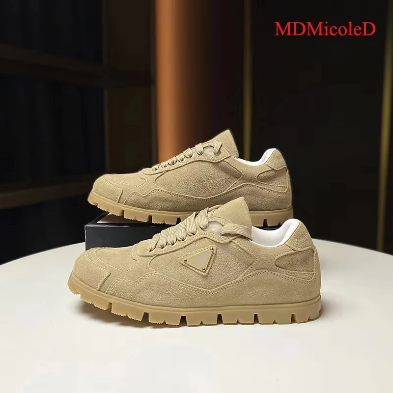 European Design Womens Autumn New Triangular Standard German Training Shoes Casual Versatile Leather Sneakers Luxury Ins Fashion