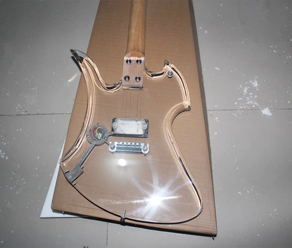 Transparent Acrylic Electric Guitar with Rosewood Fretboard,Providing Customized Service