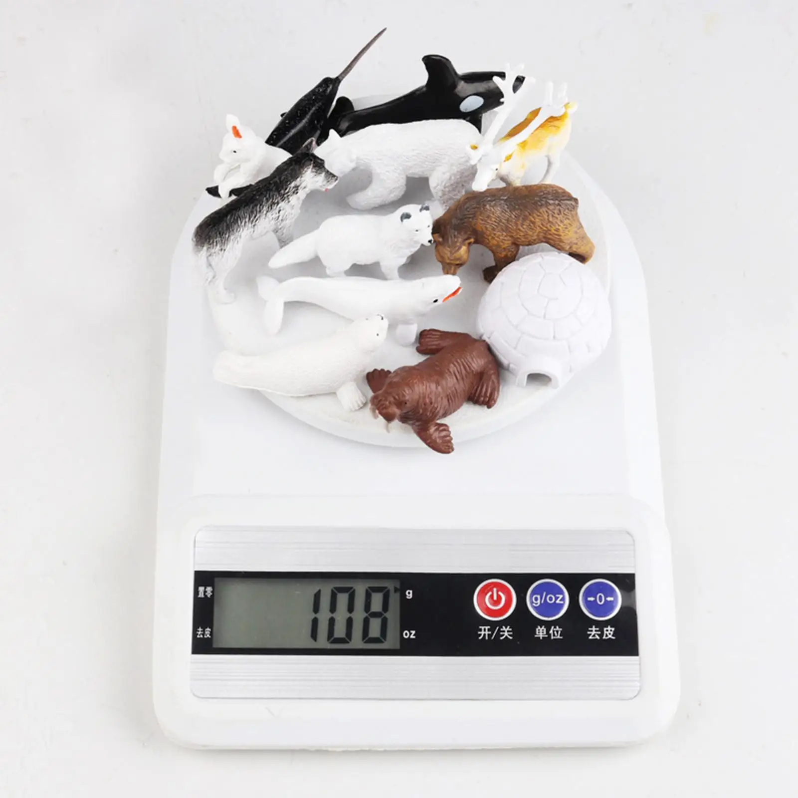 12 Pieces Arctic Animal Figures Toy Decoration Simulation Valentines Day Gifts for Kids for Cake Topper Holiday Party Favors
