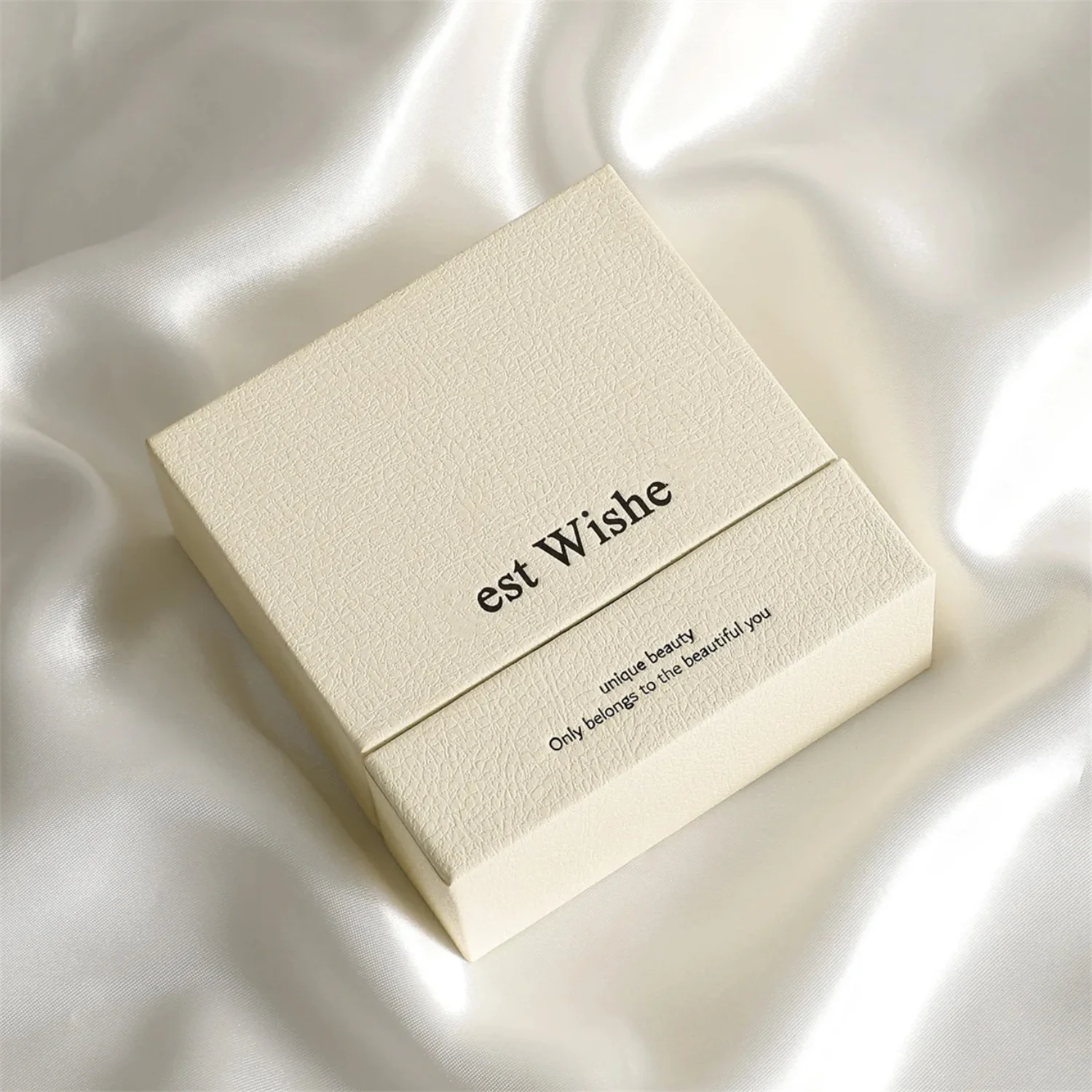 

PUPPYSEW 50pcs 9*9*3.5cm Paper box custom necklace ring box with sponge personalized logo Exquisite jewelry package split drawer