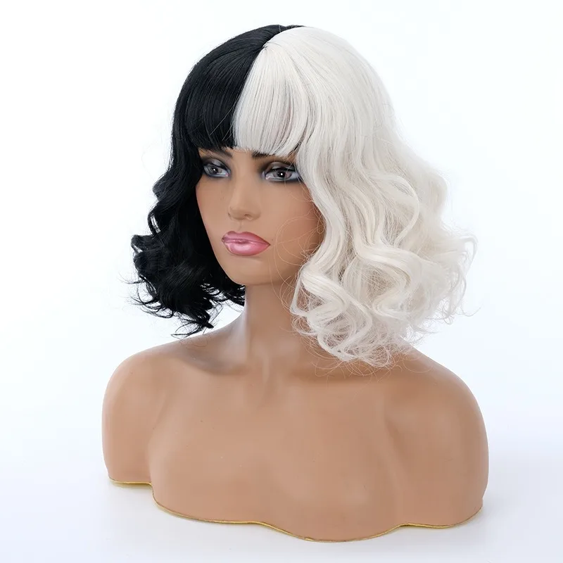 Cruella De Vil Cos Pruik Feestmode Kledingaccessoires Zwart en Wit Tweekleurig Kort Krullend Haar Film Cruella Rolhoofddeksel