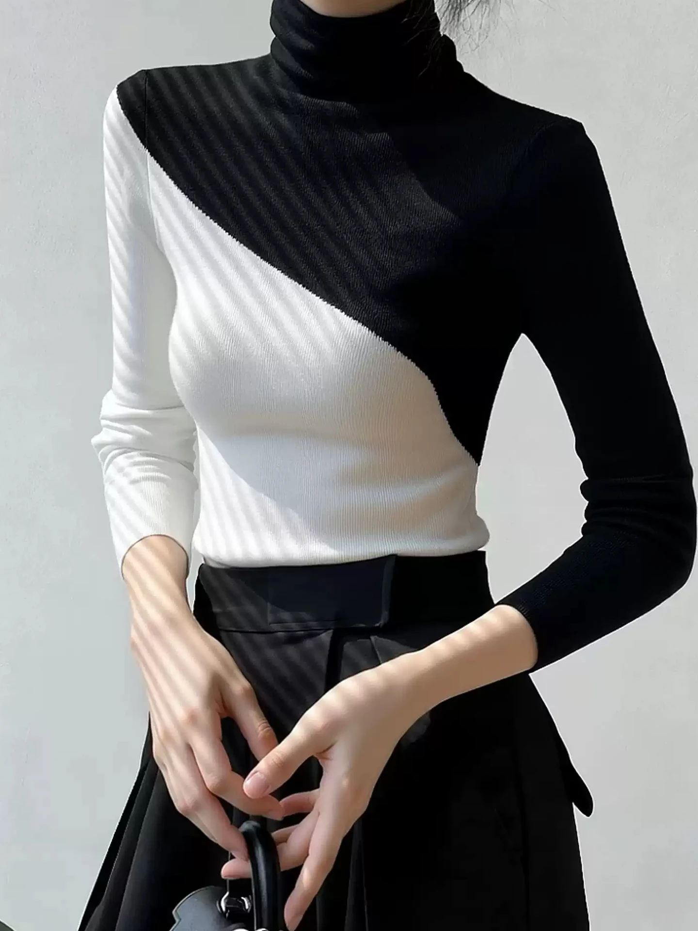 

Новая зимняя женская облегающая вязаная кофта с высоким воротником и длинными рукавами, в стиле колор-блок, для повседневной носки, корейская версия